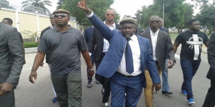 Franck Diongo et Firmin Yangambi bénéficient de la grâce présidentielle Franck Diongo et Firmin Yangambi bénéficient de la grâce présidentielle