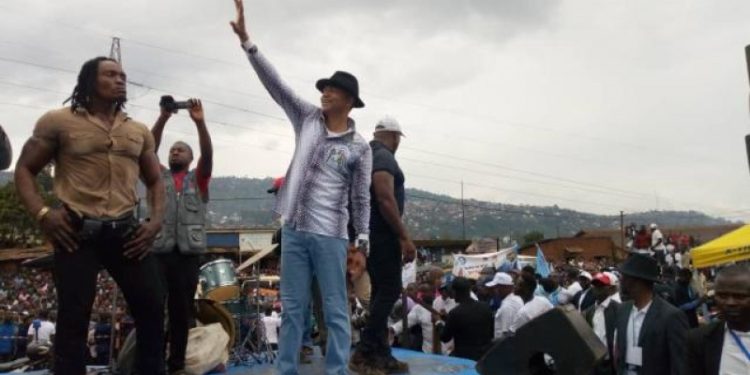 Bukavu: le passé c’est le passé, nous devons voir l’avenir, Moïse Katumbi à la population.