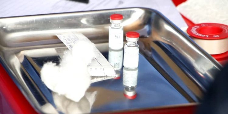Ebola : La RDC tend vers le 3e Vaccin ? Ebola : La RDC tend vers le 3e Vaccin ?