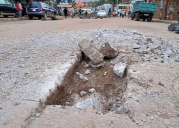 Sud-Kivu-projets de 100 jours : chevauchement des financements, la société civile demande des comptes au gouverneur de province. Sud-Kivu-projets de 100 jours : chevauchement des financements, la société civile demande des comptes au gouverneur de province.