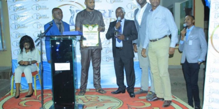 Bunia : Ituri Award prime l’ONG-D AEDR pour ses réalisations en 2019 dans le secteur wash.