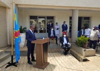 Covid-19 Sud-Kivu : Le Gouverneur de Province Théo NGWABIDJE Kasi confirme deux cas Positifs importés et appelle la population au calme