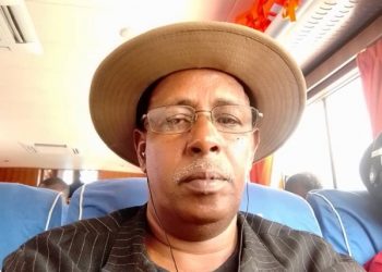 Sud-Kivu : Attaque du camp de déplacés de Mikenge, Enock Sebineza exige la protection des civiles.