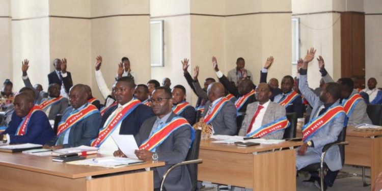 Nord-Kivu : recherche scientifique et technologique, l’Assemblée provinciale adopte un édit portant octroi des bourses aux étudiants