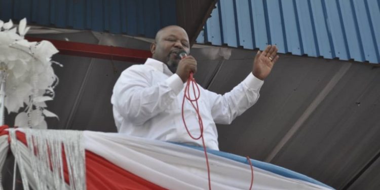 Sud-Kivu : Le ministre du budget Aimé Boji Sangara rassure du début des travaux de construction des infrastructures routières   