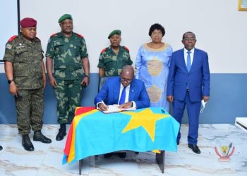 Kinshasa : lancement des activités de latelier de confection des tenues militaires par le premier ministre