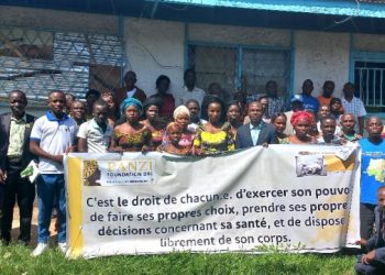 Fizi : La Fondation Panzi sensibilise les leaders communautaires sur la santé sexuelle et reproductive. Fizi : La Fondation Panzi sensibilise les leaders communautaires sur la santé sexuelle et reproductive.