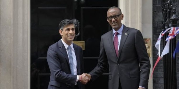 La justice britannique juge illégal d’expulser des migrants vers le Rwanda