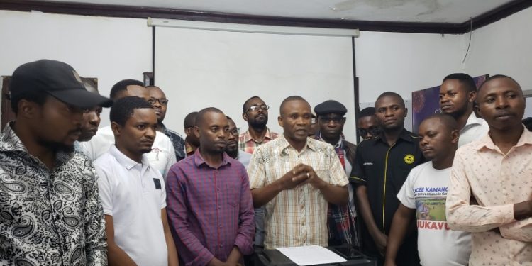 Sud-Kivu : Les jeunes leaders du Bushi-Buhavu mettent en garde les cybers criminels qui veulent opposer Bahati Lukwebo à Vital Kamerhe