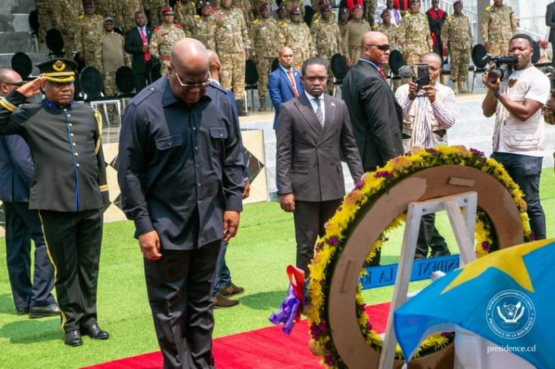 RDC: Le président Tshisekedi rend hommage aux militaires décédés lors d’un exercice militaire RDC: Le président Tshisekedi rend hommage aux militaires décédés lors d’un exercice militaire