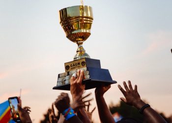 Le FC FIMBU célèbre sa victoire à la Coupe d’Afrique des Nations 2023 au Canada avec la communauté congolaise et africaine de Winnipeg le 12 novembre