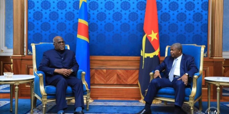 Les présidents Tshisekedi et Lourenço en consultation confidentielle à Luanda : Quels enjeux en jeu ?