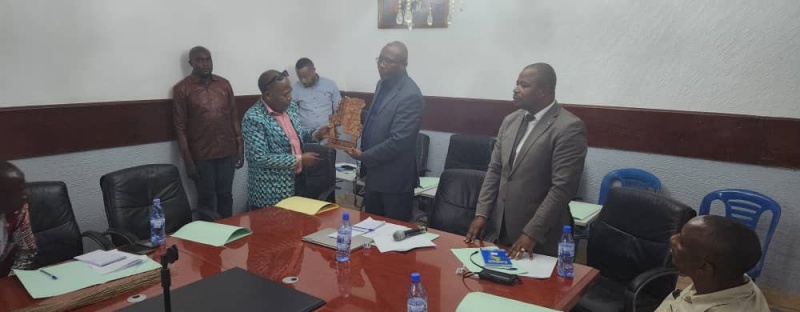 Sud-Kivu : Le Candidat Gouverneur, Didier KAMERHE obtient le soutien du Barza intercommunautaire Sud-Kivu : Le Candidat Gouverneur, Didier KAMERHE obtient le soutien du Barza intercommunautaire