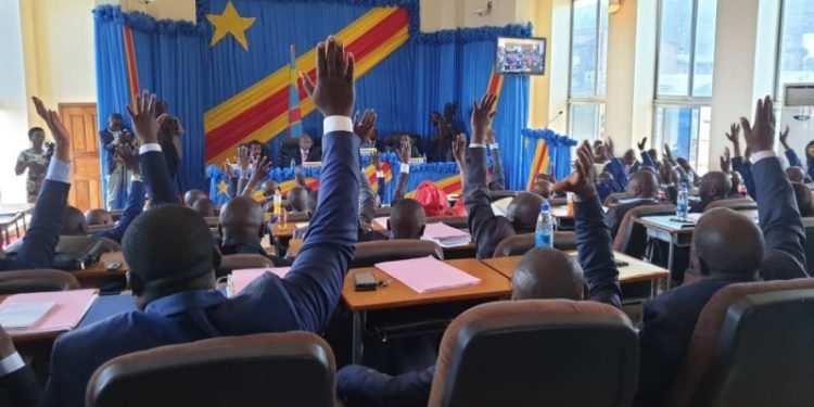 RDC : impayés depuis cinq mois, les députés provinciaux menacent d’entamer une grève RDC : impayés depuis cinq mois, les députés provinciaux menacent d’entamer une grève