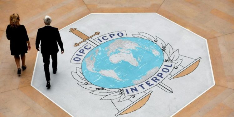 Classement des pays africains où la police est très corrompue Classement des pays africains où la police est très corrompue
