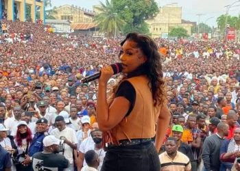 RDC : Lartiste Rebo Tchulo  enflamme Kisangani avec un concert pour la paix