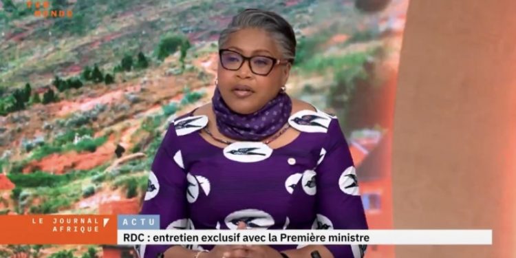 Sur TV5Monde, Judith Suminwa Tuluka expose ses limites sur le dossier des migrants venus des États-Unis
